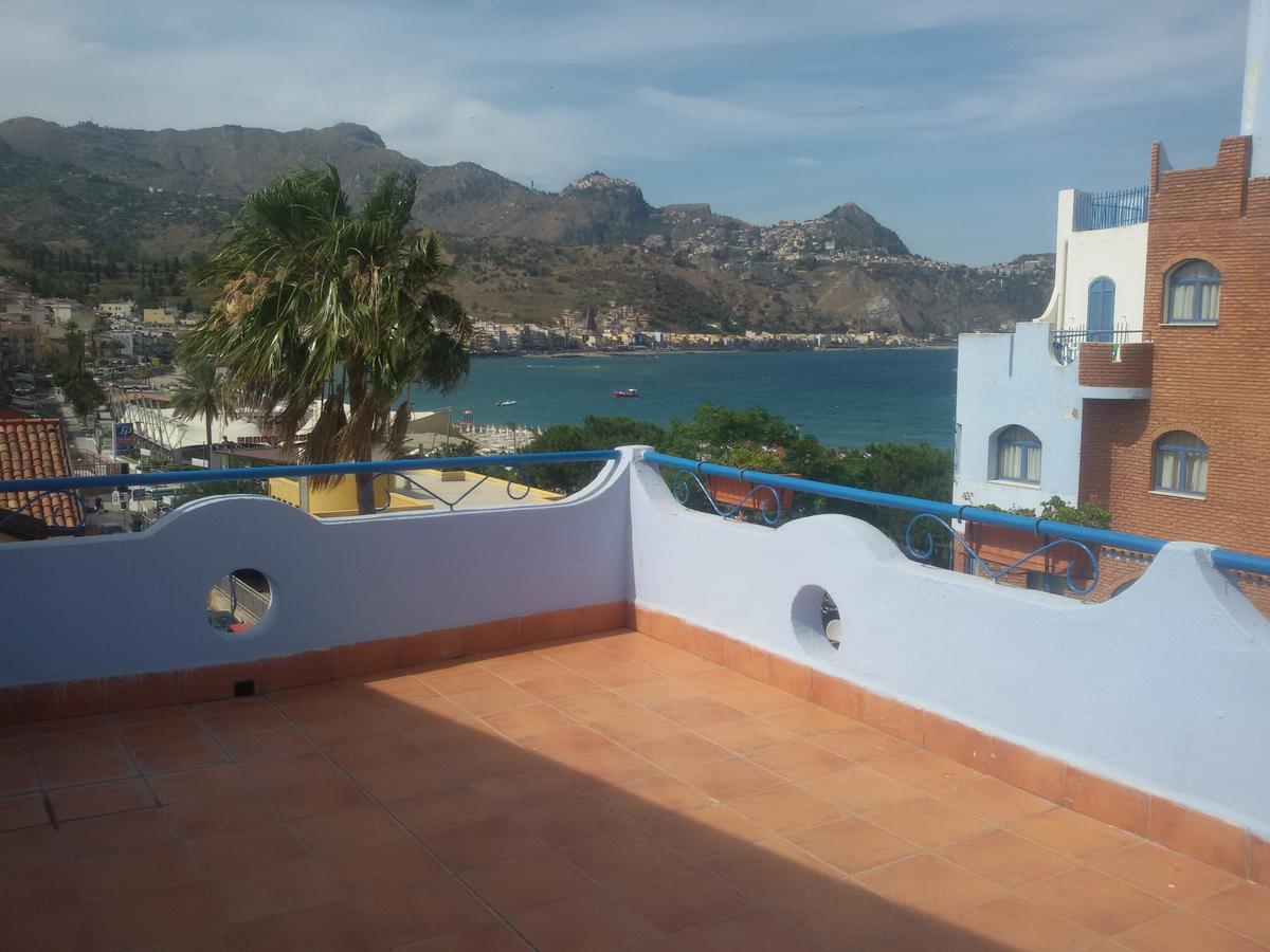 Villa Athena Giardini-Naxos Zewnętrze zdjęcie