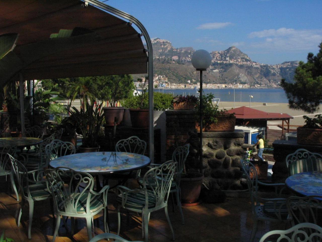 Villa Athena Giardini-Naxos Zewnętrze zdjęcie